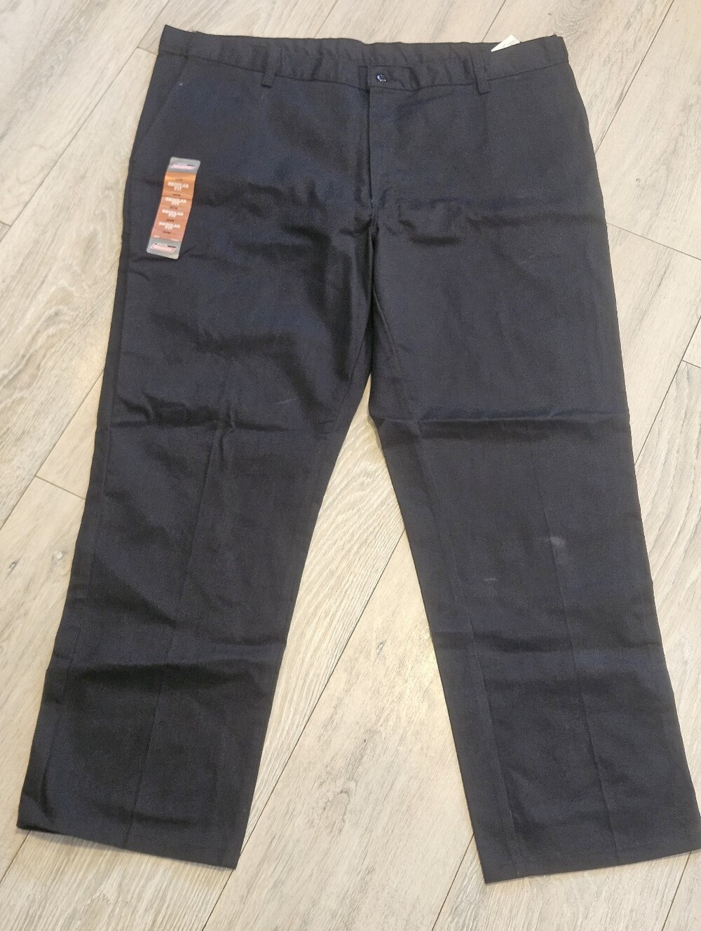 Genuine Dickies Mens 42x30 Black Regular Fit Comfort Waist Flex Work Pants NWT